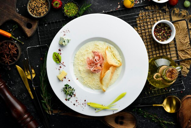 Gotowe danie na talerzu